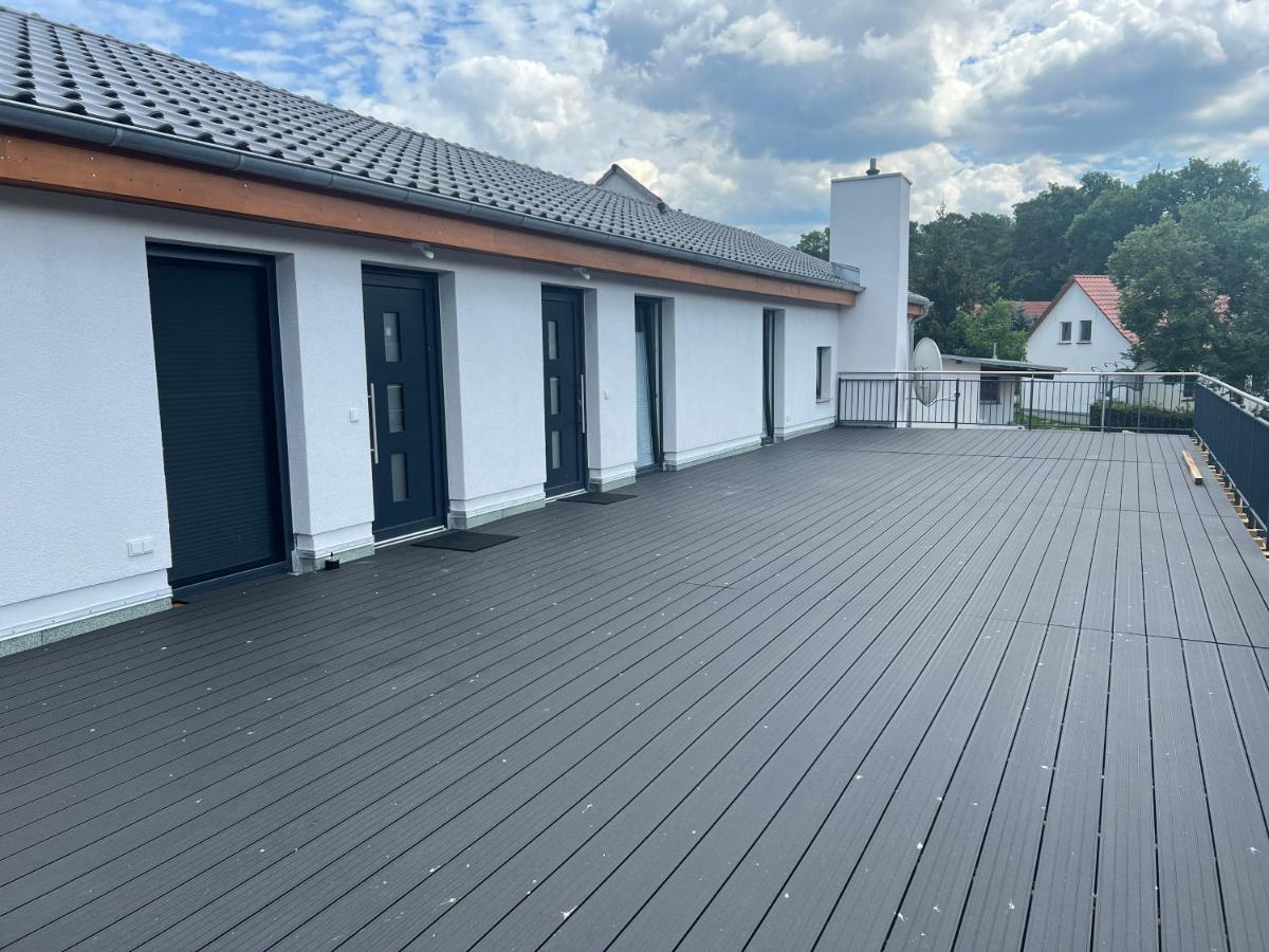 New Nomads Ferienwohnung Am See Zossen Ngoại thất bức ảnh